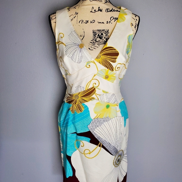 Kay Unger Dresses & Skirts - Kay Unger floral dress, sleeveless